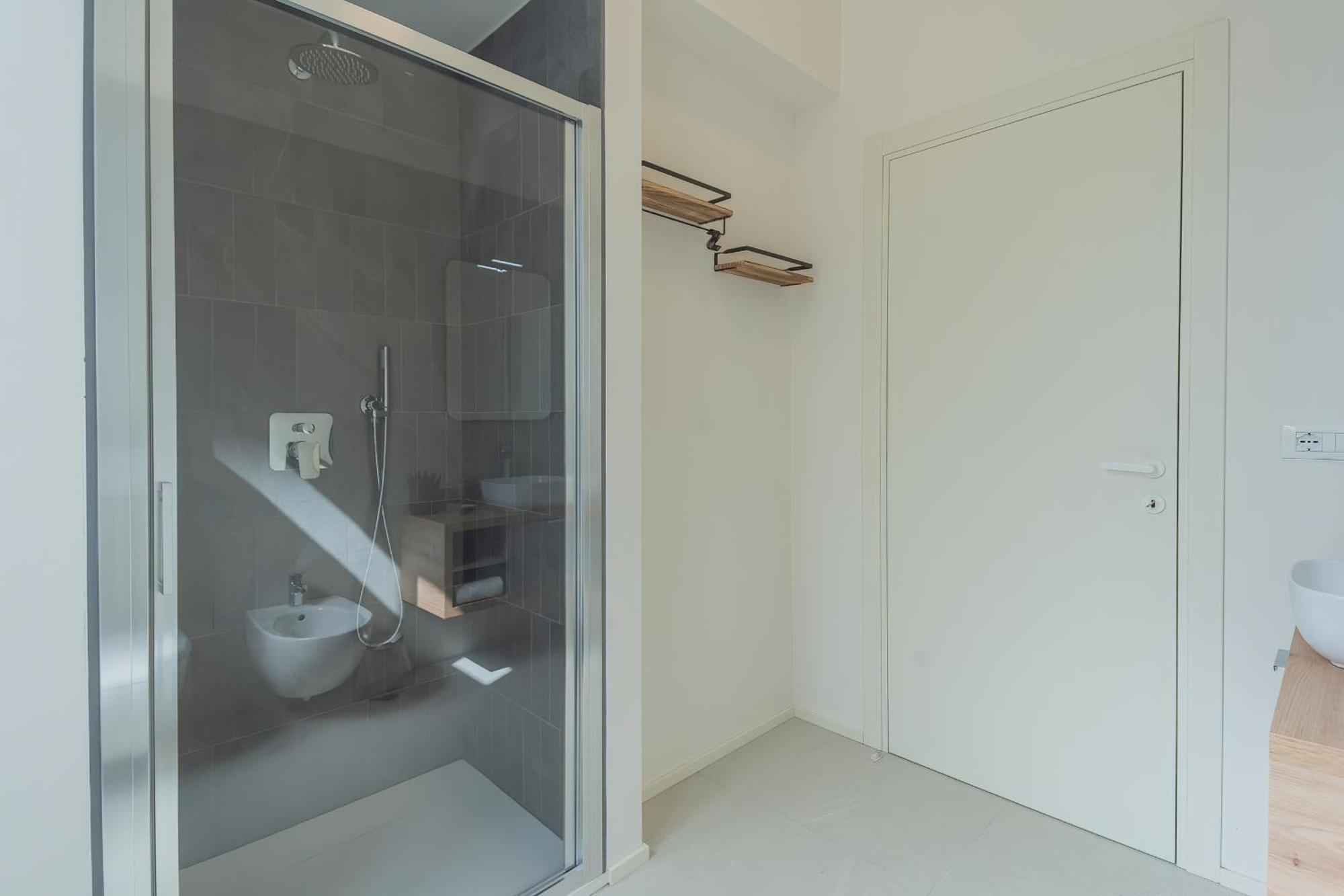 Manaraquattro - Apartament In Como Near The Center With Free Parking - Lake Como Exterior photo