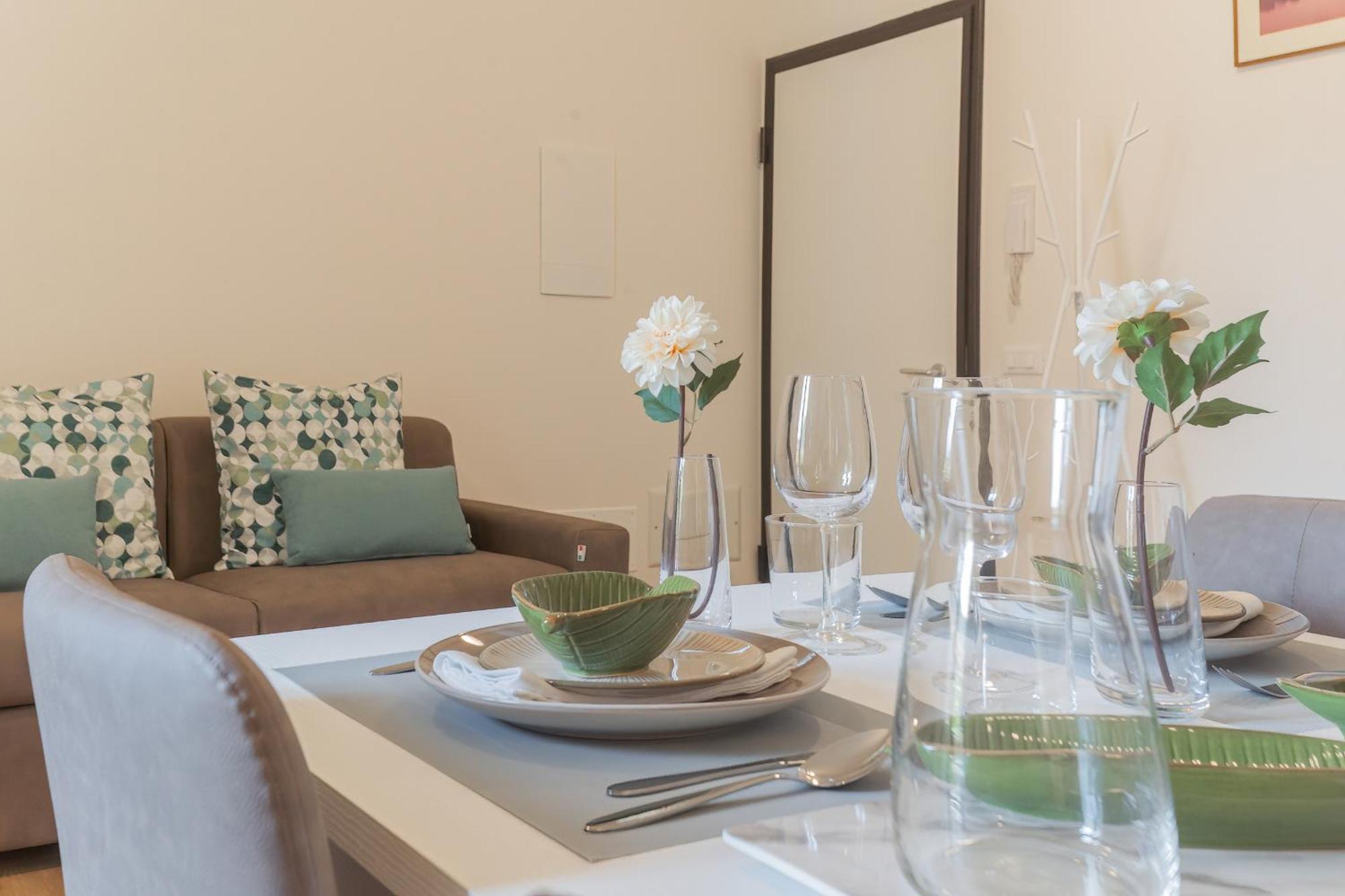 Manaraquattro - Apartament In Como Near The Center With Free Parking - Lake Como Exterior photo