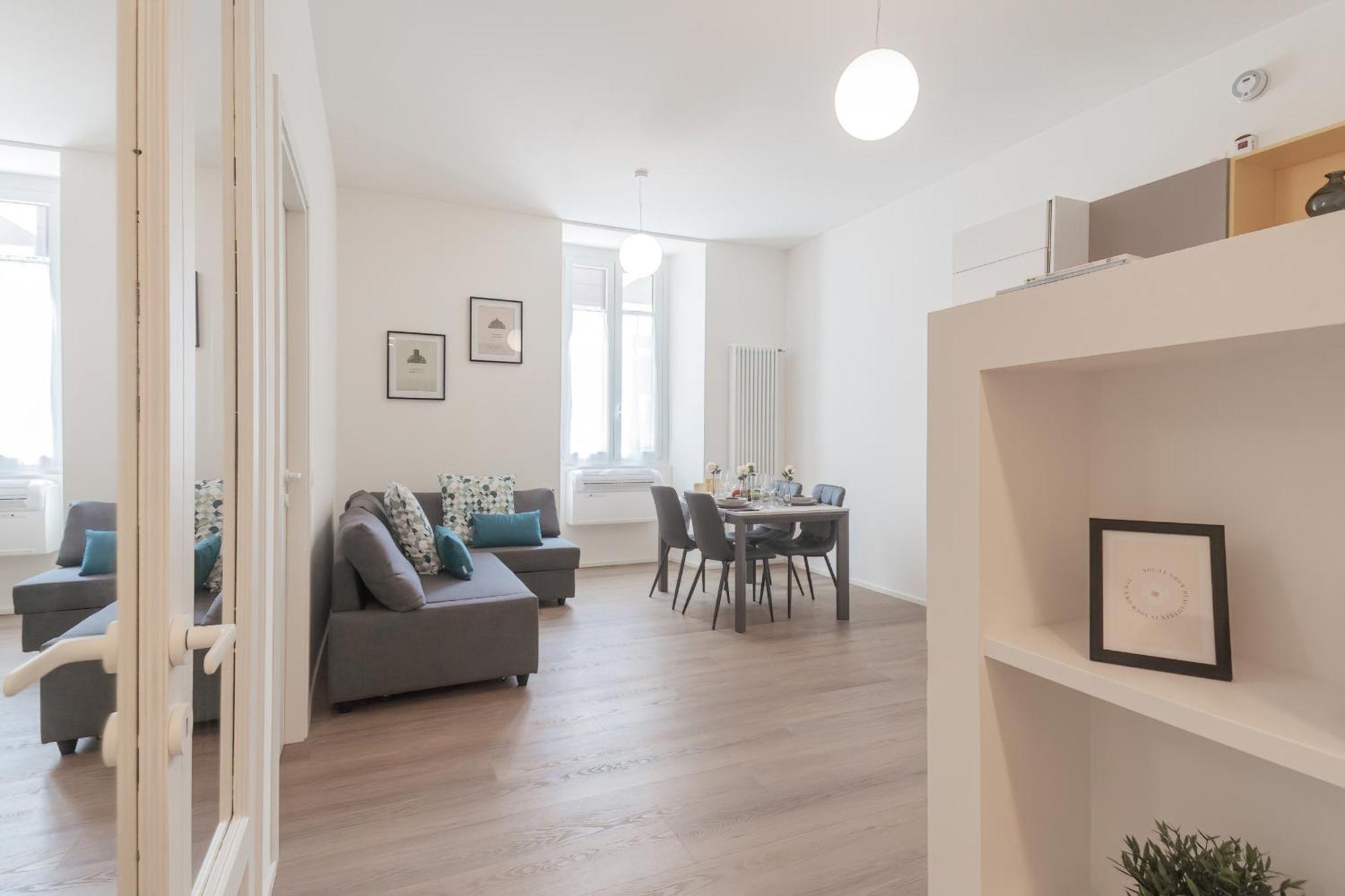 Manaraquattro - Apartament In Como Near The Center With Free Parking - Lake Como Exterior photo